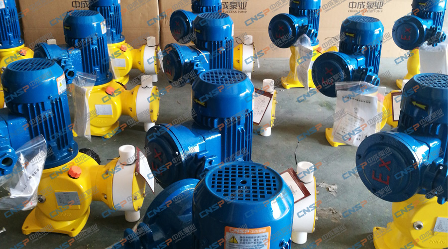 中成泵业产品包装区一角